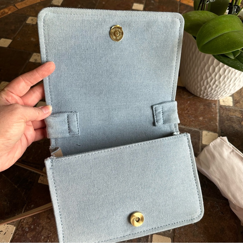 Nanette Lepore Laiela Vintage Light Denim Bow Crossbody Purse with Bracelets NWT - Picture 5 of 16